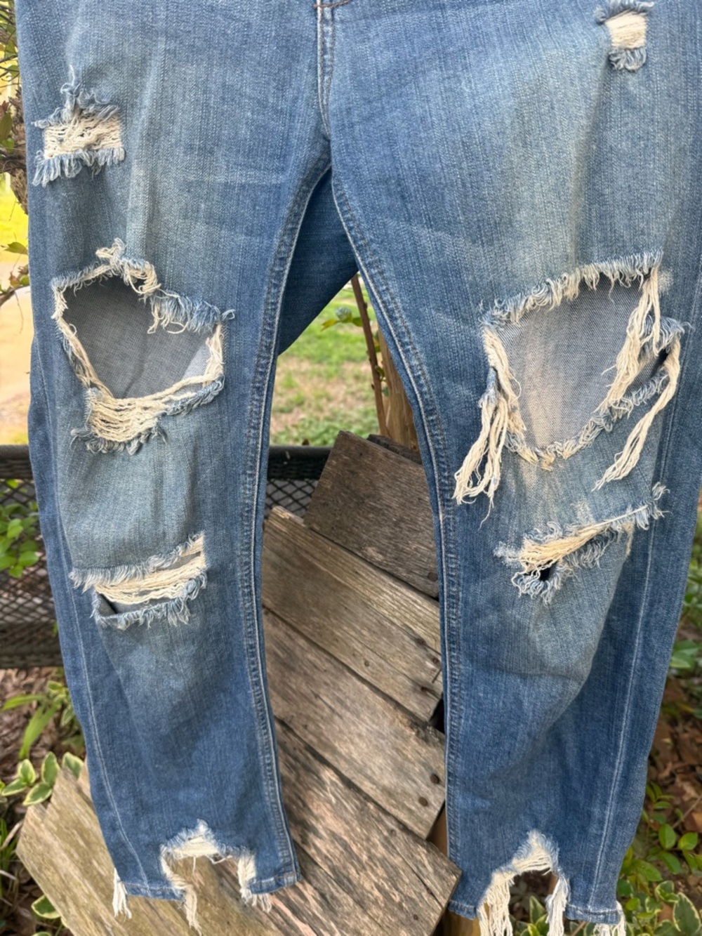 Distressed Light Blue Cropped Women's Ripped Jeans
